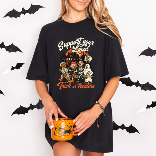 TRICK OR TREATERS T-Shirt